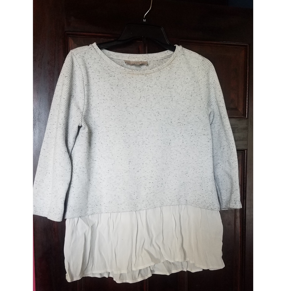 Loft Womens Medium Petite Blue and White sweater